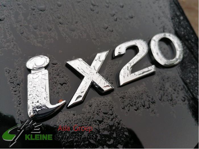 Cilindro auxiliar de embrague de un Hyundai iX20 (JC) 1.4i 16V 2018