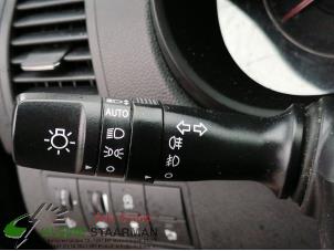 Usagé Commutateur feu clignotant Hyundai iX20 (JC) 1.4i 16V Prix sur demande proposé par Kleine Staarman B.V. Autodemontage