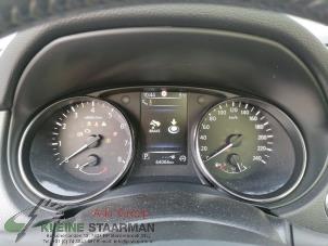 Used Instrument panel Nissan Qashqai (J11) 1.2 DIG-T 16V Price on request offered by Kleine Staarman B.V. Autodemontage
