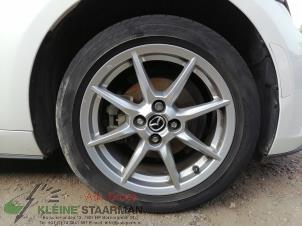 Gebrauchte Felge + Reifen Mazda MX-5 (ND) 1.5 Skyactiv G-131 16V Preis auf Anfrage angeboten von Kleine Staarman B.V. Autodemontage