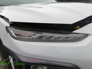 Używane Swiatlo do jazdy dziennej prawe Hyundai Kona (OS) 1.6 T-GDI 16V AWD Cena na żądanie oferowane przez Kleine Staarman B.V. Autodemontage