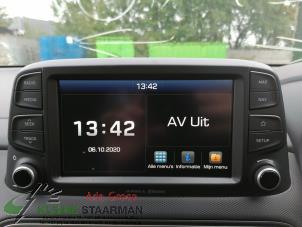 Gebrauchte Navigation System Hyundai Kona (OS) 1.6 T-GDI 16V AWD Preis auf Anfrage angeboten von Kleine Staarman B.V. Autodemontage