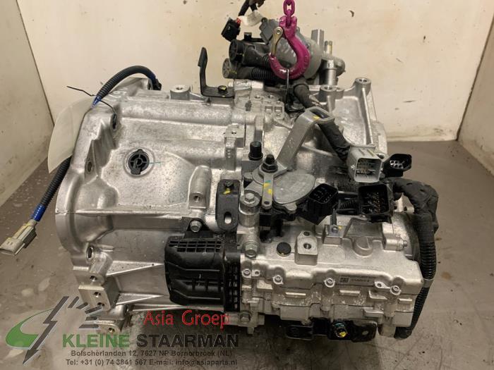 Is The Kia Ceed Automatic Gearbox Right For You? - em1k3w8