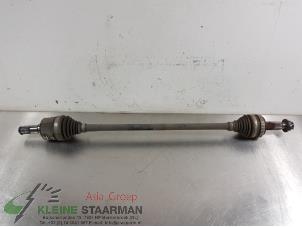 Used Drive shaft, rear left Hyundai iX35 (LM) 2.0 GDI 16V 4x4 Price on request offered by Kleine Staarman B.V. Autodemontage