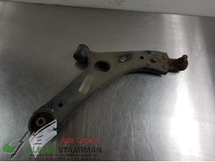 Used Front lower wishbone, right Hyundai iX35 (LM) 2.0 GDI 16V 4x4 Price on request offered by Kleine Staarman B.V. Autodemontage