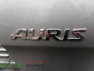 Gebrauchte Ansaugschlauch Luft Toyota Auris Touring Sports (E18) 1.8 16V Hybrid Preis auf Anfrage angeboten von Kleine Staarman B.V. Autodemontage