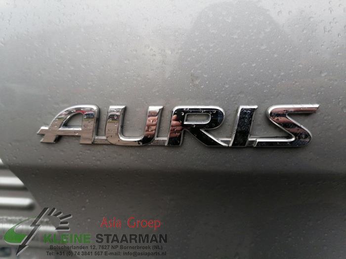 Silnik wentylatora nagrzewnicy z Toyota Auris Touring Sports (E18) 1.8 16V Hybrid 2019