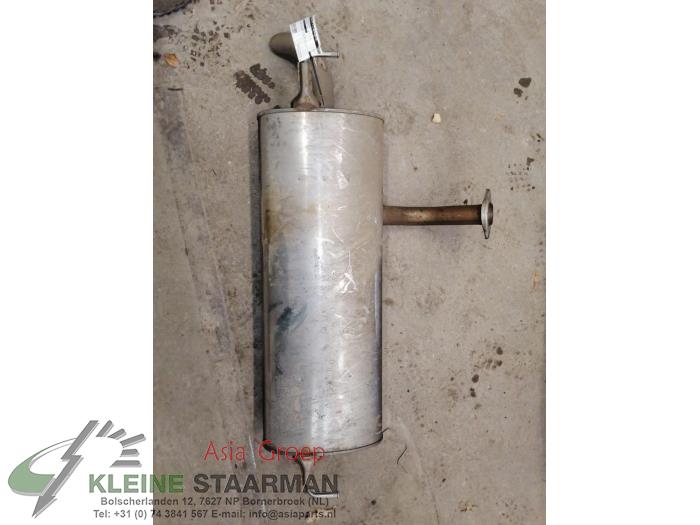 Exhaust rear silencer from a Nissan Qashqai (J11) 1.3 DIG-T 160 16V 2020