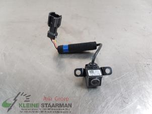 Used Reversing camera Kia Rio III (UB) 1.2 CVVT 16V Price on request offered by Kleine Staarman B.V. Autodemontage