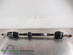 Used Front drive shaft, right Toyota C-HR (X1,X5) 1.8 16V Hybrid Price € 121,00 Inclusive VAT offered by Kleine Staarman B.V. Autodemontage
