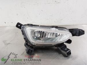 Usagé Feu antibrouillard avant droit Hyundai Tucson (TL) 1.6 GDi 16V 2WD Prix € 75,00 Règlement à la marge proposé par Kleine Staarman B.V. Autodemontage