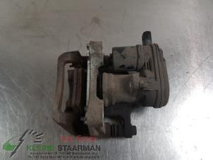 Used Rear brake calliper, right Hyundai i30 Wagon (PDEF5) 1.4 T-GDI 16V Price on request offered by Kleine Staarman B.V. Autodemontage