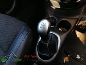 Used Gear stick knob Nissan Note (E12) 1.2 DIG-S 98 Price on request offered by Kleine Staarman B.V. Autodemontage