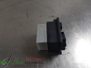 Used Heater resistor Nissan Micra (K14) 0.9 IG-T 12V Price on request offered by Kleine Staarman B.V. Autodemontage