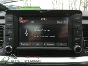 Usagé Radio Kia Stonic (YB) 1.0i T-GDi 12V Prix sur demande proposé par Kleine Staarman B.V. Autodemontage