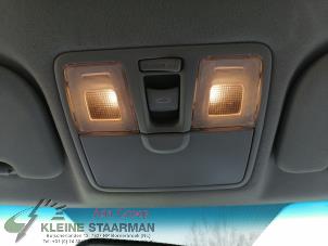 Używane Oswietlenie wewnetrzne przód Hyundai Veloster 1.6 GDI 16V Cena na żądanie oferowane przez Kleine Staarman B.V. Autodemontage