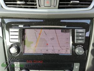 Usados Sistema de navegación Nissan Qashqai (J11) 1.3 DIG-T 160 16V Precio de solicitud ofrecido por Kleine Staarman B.V. Autodemontage