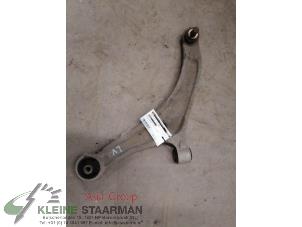 Used Front lower wishbone, left Hyundai i40 CW (VFC) 1.7 CRDi 16V Price on request offered by Kleine Staarman B.V. Autodemontage
