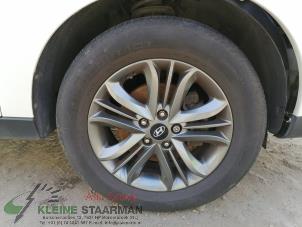 Used Set of wheels + tyres Hyundai iX35 (LM) 1.7 CRDi 16V Price on request offered by Kleine Staarman B.V. Autodemontage