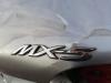 Conexión AUX-USB de un Mazda MX-5 (NC18/1A), 2006 / 2014 1.8i 16V, Cabrio, Gasolina, 1.798cc, 93kW (126pk), RWD, L8DE, 2005-03 / 2014-12, NC18; NC1A 2011