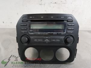 Usados Reproductor de CD y radio Mazda MX-5 (NC18/1A) 1.8i 16V Precio de solicitud ofrecido por Kleine Staarman B.V. Autodemontage