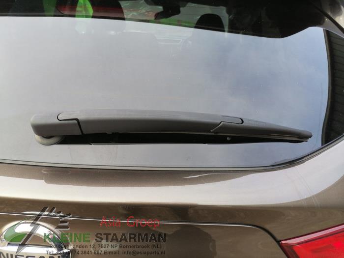 Rear wiper arm Nissan Qashqai 1.2 DIGT 16V