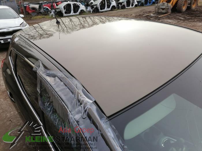 Roof from a Nissan Qashqai (J11) 1.2 DIG-T 16V 2017