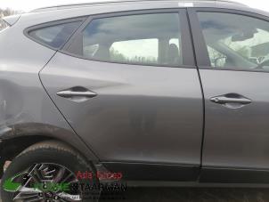 Used Rear door 4-door, right Hyundai iX35 (LM) 2.0 CRDi 16V 4x4 Price on request offered by Kleine Staarman B.V. Autodemontage