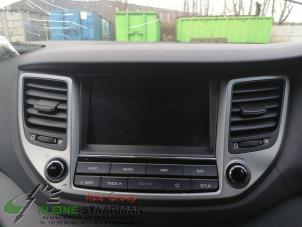 Used Navigation system Hyundai Tucson (TL) 1.6 GDI 16V Price on request offered by Kleine Staarman B.V. Autodemontage