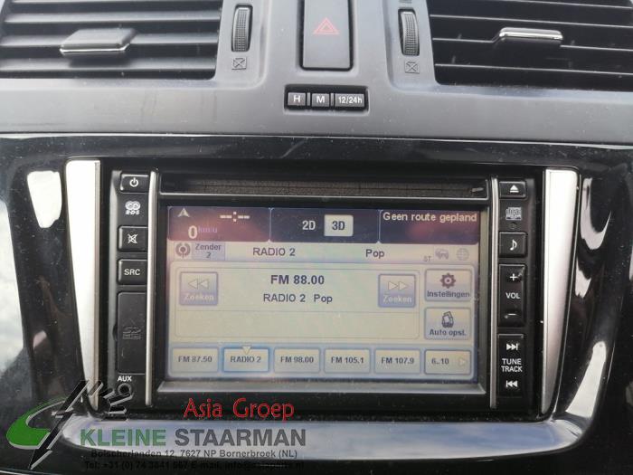 Système navigation d'un Mazda 5 (CWA9) 1.6 CITD 16V 2012