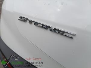 Used Rear hub Kia Stonic (YB) 1.0i T-GDi 12V Price on request offered by Kleine Staarman B.V. Autodemontage