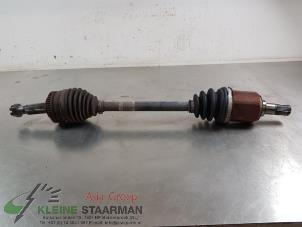 Used Front drive shaft, left Kia Cee'd Sporty Wagon (EDF) 2.0 16V Price on request offered by Kleine Staarman B.V. Autodemontage