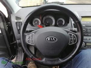 Used Steering wheel Kia Cee'd Sporty Wagon (EDF) 2.0 16V Price on request offered by Kleine Staarman B.V. Autodemontage