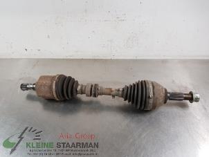 Used Front drive shaft, left Nissan Qashqai (J10) 1.6 dCi Pure Drive Price on request offered by Kleine Staarman B.V. Autodemontage
