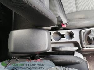 Used Armrest Hyundai i30 (GDHB5) 1.4 16V Price on request offered by Kleine Staarman B.V. Autodemontage