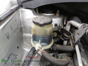 Usados Depósito de aceite de dirección asistida Toyota Avensis Verso (M20) 2.0 16V VVT-i D-4 Precio de solicitud ofrecido por Kleine Staarman B.V. Autodemontage