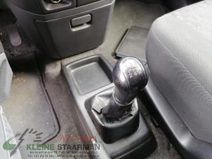 Usados Botón de palanca Toyota Avensis Verso (M20) 2.0 16V VVT-i D-4 Precio de solicitud ofrecido por Kleine Staarman B.V. Autodemontage