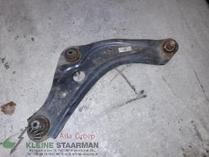 Used Front lower wishbone, right Nissan Qashqai (J11) 1.3 DIG-T 140 16V Price on request offered by Kleine Staarman B.V. Autodemontage