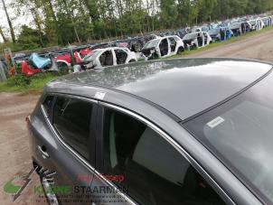 Used Roof Nissan Qashqai (J11) 1.3 DIG-T 140 16V Price on request offered by Kleine Staarman B.V. Autodemontage
