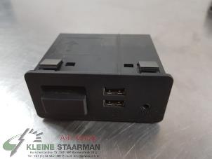 Usados Lector de tarjetas SD Mazda MX-5 (ND) 2.0 SkyActiv G-160 RF 16V Precio de solicitud ofrecido por Kleine Staarman B.V. Autodemontage