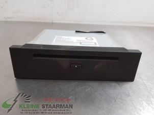 Used CD player Mazda MX-5 (ND) 2.0 SkyActiv G-160 RF 16V Price on request offered by Kleine Staarman B.V. Autodemontage