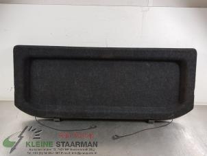 Używane Pólka tylna Suzuki SX4 (EY/GY) 1.6 16V VVT Grip 4x4 Cena na żądanie oferowane przez Kleine Staarman B.V. Autodemontage