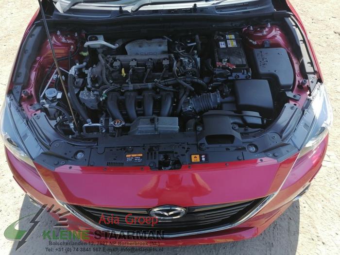 Mechanizm zamka pokrywy silnika z Mazda 3 (BM/BN) 2.0 SkyActiv-G 120 16V 2015