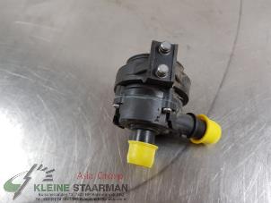 Used Additional water pump Nissan Qashqai (J11) 1.3 DIG-T 160 16V Price on request offered by Kleine Staarman B.V. Autodemontage