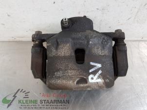 Used Front brake calliper, right Hyundai i30 (GDHB5) 1.6 GDI Blue 16V Price on request offered by Kleine Staarman B.V. Autodemontage