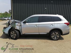 Used Side skirt, left Mitsubishi Outlander (GF/GG) 2.0 16V 4x4 Price on request offered by Kleine Staarman B.V. Autodemontage