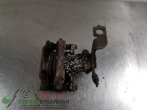 Used Rear brake calliper, right Toyota Avensis Wagon (T27) 1.8 16V VVT-i Price on request offered by Kleine Staarman B.V. Autodemontage