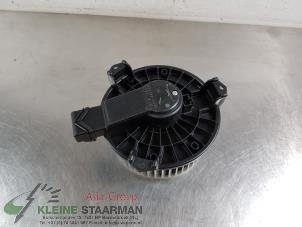 Usados Motor de ventilador de calefactor Honda Civic (FA/FD) 1.3 Hybrid Precio de solicitud ofrecido por Kleine Staarman B.V. Autodemontage