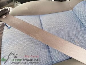 Usados Cinturón de seguridad derecha delante Mitsubishi Colt (Z2/Z3) 1.5 16V Precio de solicitud ofrecido por Kleine Staarman B.V. Autodemontage