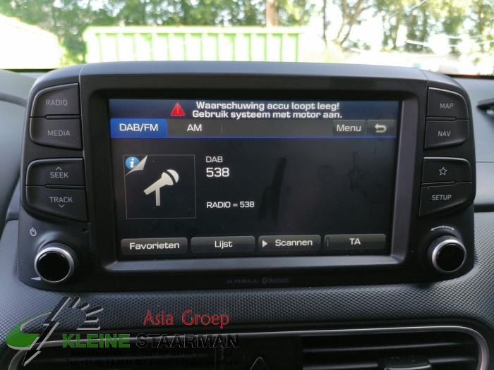 Navigation System van een Hyundai Kona (OS) 1.0 T-GDI 12V 2018
